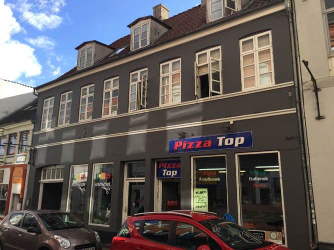 Fisker Laboratorium tøve Frisørsalon til leje Kolding Centrum - UDLEJET! — OT Bolig- & Erhvervsudlejning Fisker Laboratorium tøve Frisørsalon til leje Kolding Centrum - UDLEJET! — OT Bolig- & Erhvervsudlejning